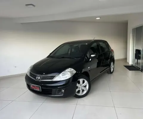 NISSAN TIIDA 18S FLEX 2012