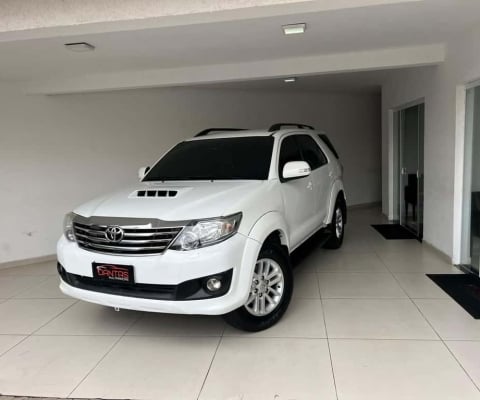 TOYOTA HILUX SW4 3.0 SRV 4X4 16V TURBO INTERCOOLER DIESEL 4P AUT 2014