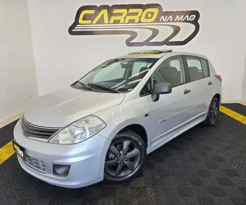 Nissan tiida 18sl flex 2012