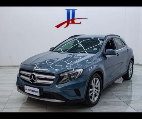 MERCEDES-BENZ GLA200FF 2015