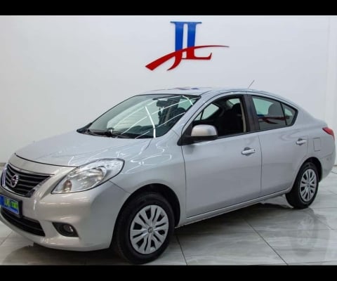 NISSAN VERSA 1.6 SV FLEX MEC 2013