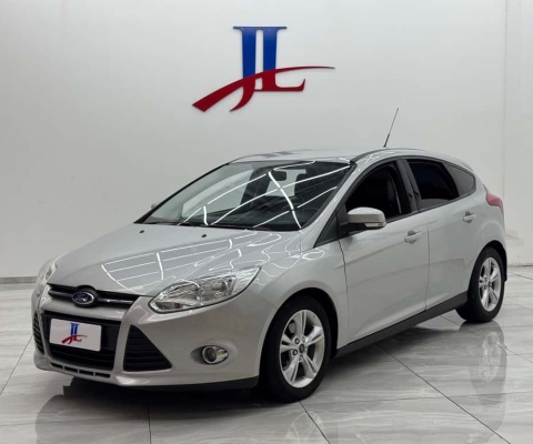 FORD FOCUS 1.6 SE 16V FLEX 4P POWERSHIFT 2014
