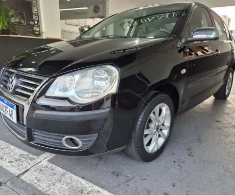 Volkswagen Polo Sedan Flex Manual