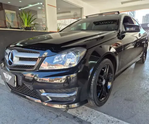 Mercedes Benz C-180 Gasolina Automático