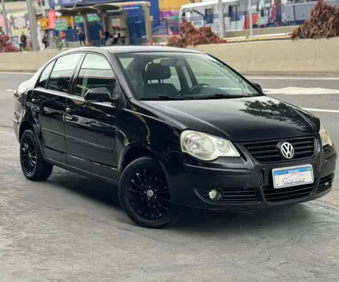 Volkswagen Polo Sedan 1.6 mi
