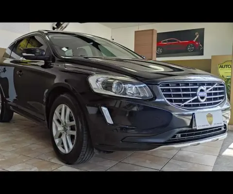VOLVO XC 90 2.0 D5 MOMENTUM 235cv 4P