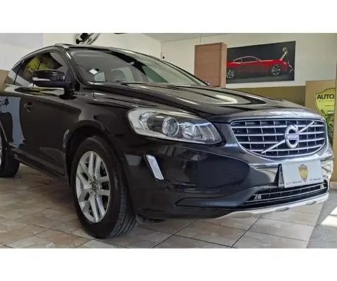 Volvo Xc60 2017 2.4 d5 momentum diesel awd 4p automático