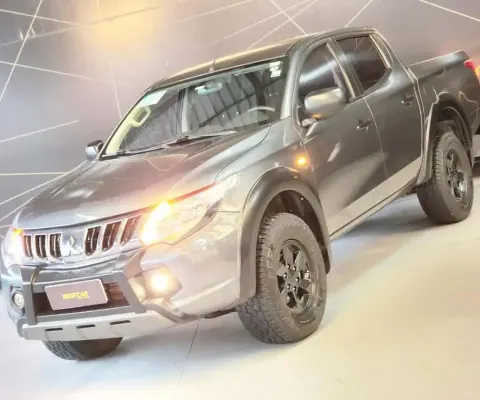 MITSUBISHI L200 TRITON 2.4 GLS OUTDOOR 4x4 2023