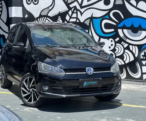 Volkswagen Fox RUN 1.6 flex 2017   Motor: 1.6	  Ano: 2017 - Perfeito!!