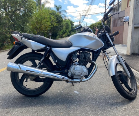 HONDA CG à venda.