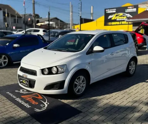CHEVROLET SONIC 1.6 LT 16V FLEX 4P MANUAL 2014