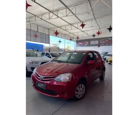 Toyota Etios 2013 1.3 x 16v flex 4p manual