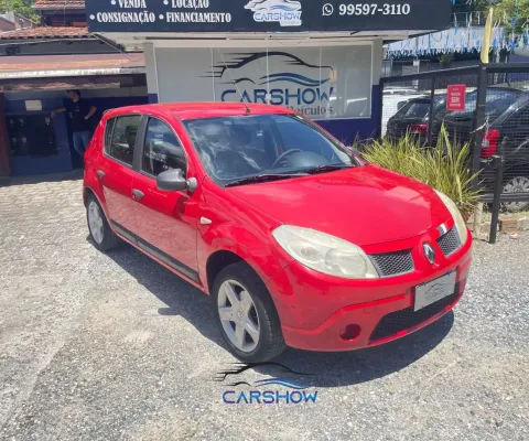 Renault Sandero Expression 1.0 16V 2011 Econômico e Espaçoso