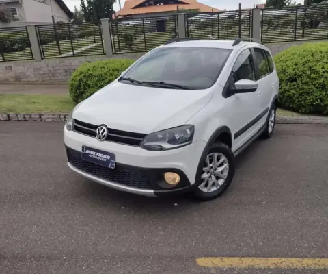 Volkswagen Space Cross 1.6 Mi Total Flex 8V  - Branca - 2013/2014