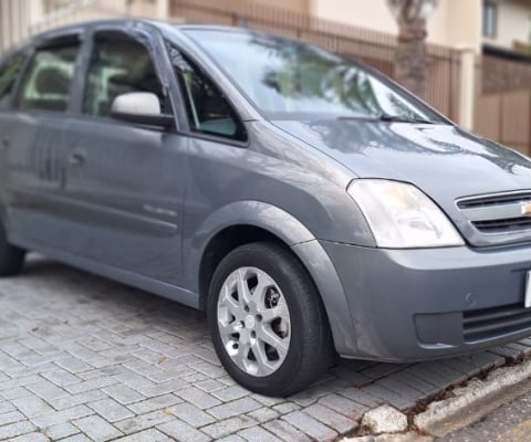 Meriva 1.4 Completa  Série especial ((Collection)) Ano 2012 Carro impecável