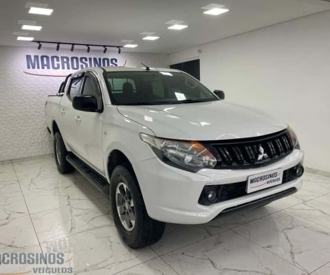Mitsubishi L200 Triton Sport GLX 2.4 CD Diesel Mec.  - Branca - 2019/2020