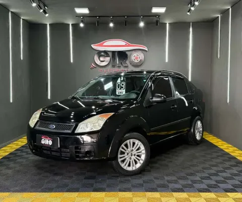Ford Fiesta Sedan 1.0 8V Flex 4p  - Preta - 2008/2009