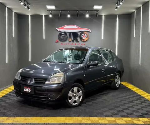 Renault Clio Sed. Authentique Hi-Flex 1.6 16V 4p  - Cinza - 2004/2005