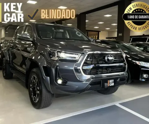 TOYOTA HILUX CD SRX Plus 4x4 2.8 TDI Die. Aut.