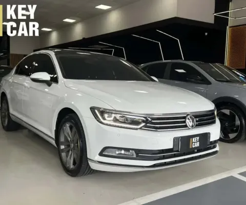 VOLKSWAGEN PASSAT Highline 2.0 TSI 220cv Tip.