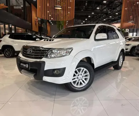 Toyota hilux sw4 sr 3.0 turbo diesel 4x4