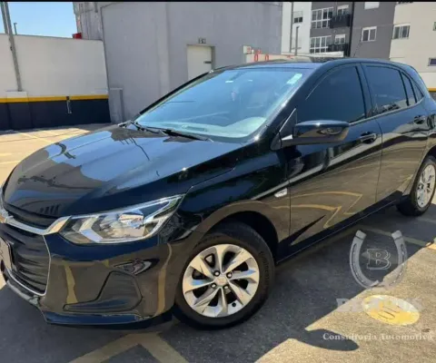 Chevrolet Onix HEV/ 10MT LT2 - Preta - 2020/2021