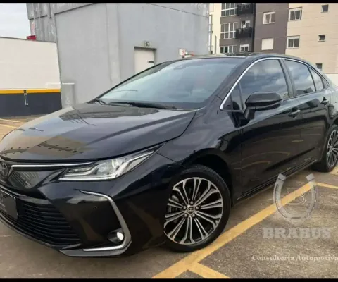 Toyota Corolla ALTIS 20 - Preta - 2021/2022