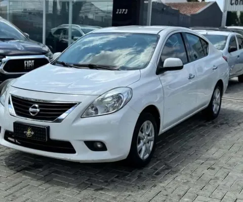NISSAN VERSA 16SL FLEX 2014