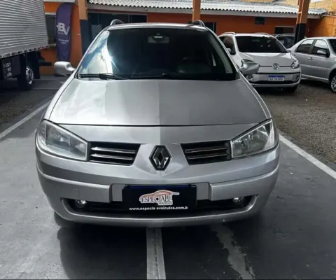 Renault MEGANE 1.6 DYNAMIQUE GRAND TOUR 16V FLEX 4P MANUAL