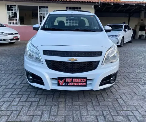 Chevrolet montana 1.4 ls 8v flex 2p manual 2017