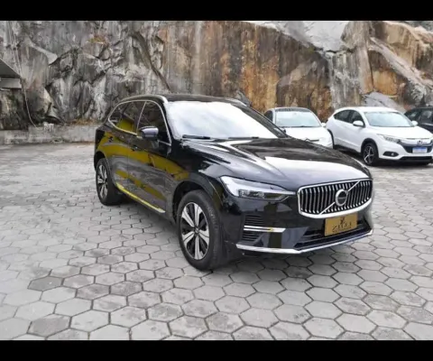 Volvo XC60 2.0 T8 PLUS AWD Híbrido  - Preta - 2022/2023