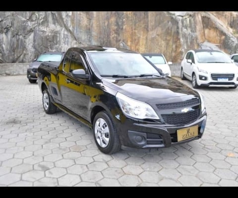 Chevrolet Montana LS 1.4 MT  - Preta - 2018/2019