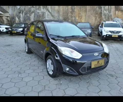 Ford Fiesta CLASS 1.6 MT - Preta - 2010/2011
