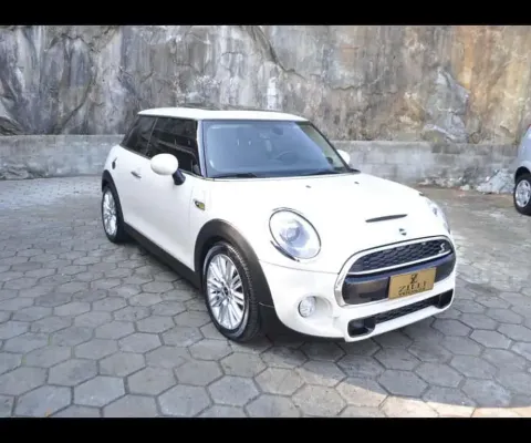 Mini Cooper S 2.0 TURBO AT  - Branca - 2016/2017
