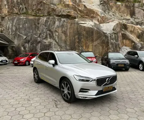 Volvo XC60 2.0 T5 INS AWD - Prata - 2017/2018