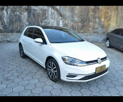 Volkswagen Golf COMFORTLINE 200 TSI 1.0 AT - Branca - 2017/2018