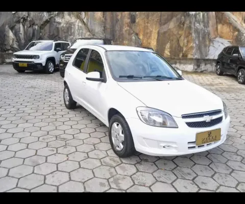 Chevrolet Celta LT 1.0 - Branca - 2014/2015