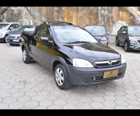 Chevrolet Montana CONQUEST 1.4  - Preta - 2009/2010