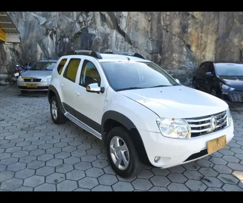 Renault Duster DYNAMIQUE 2.0 MT  - Branca - 2013/2013