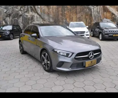 Mercedes-Benz A 250 VISION 2.0 TURBO AT - Cinza - 2019/2020