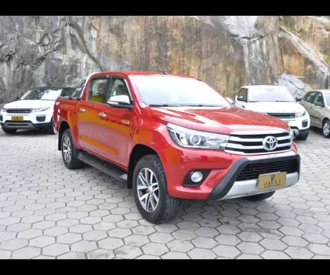 Toyota Hilux SRX CD 2.8 4X4 AT - Vermelha - 2016/2016