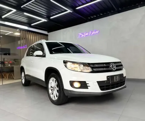 VOLKSWAGEN TIGUAN 2.0 TSI 2015