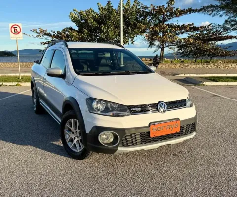 Volkswagen Saveiro CROSS 1.6 T.Flex 16V CD  - Branca - 2014/2015