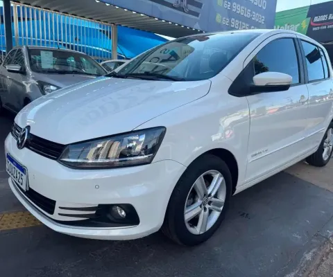 VW FOX CONFORTLINE 1.6 FLEX  2015/2016  COMPLETO REVISADO PENUS NOVOS SEM DETALHE