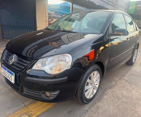 VW POLO SEDAN CONFORTLINE 1.6 FLEX  2010/2010  COMPLETO REVISADO MECANICA IMPECAVEL 