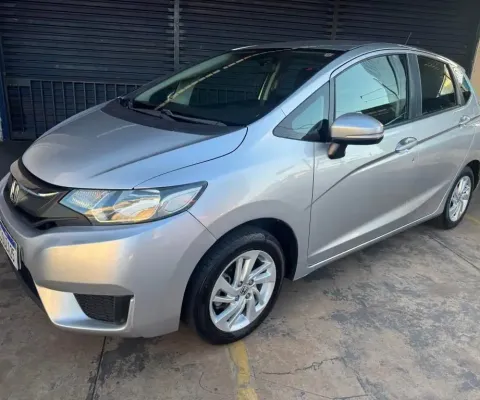 HONDA FIT LX  1.5  FLEX AUTOMATICO  2014/2015  COMPLETO REVISADO PNEUS BONS LACRADO