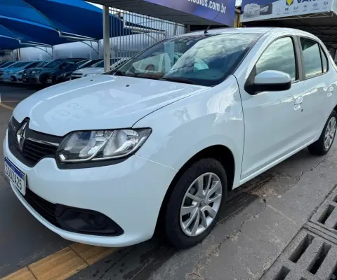 Renault logan  expression 1.0   flex  2017/2018   completo revisado lacrado revisado  pneus novos 