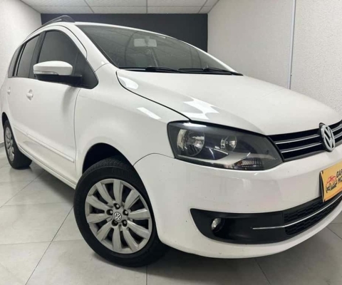 VOLKSWAGEN SPACEFOX GII 2011