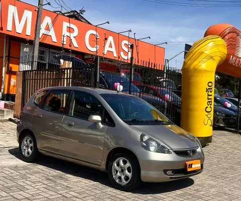 HONDA FIT LXL 2006 COM PARCELAS QUE CABEM NO SEU BOLSO! CONFIRA AGORA