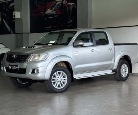 TOYOTA HILUX CD SRV D4-D 4x4 3.0 TDI Diesel Aut